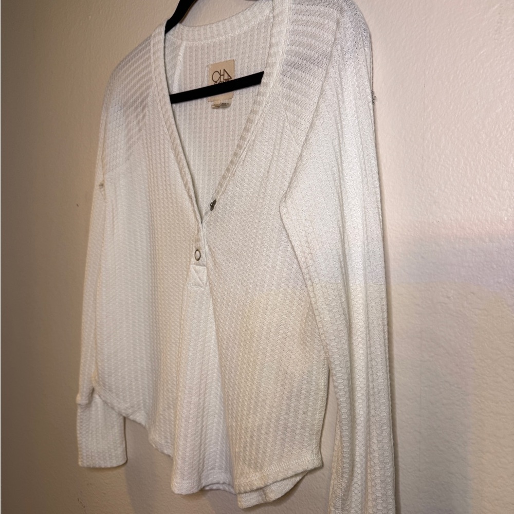 Chaser White Textured Long Sleeve Top - Picture 2 of 7